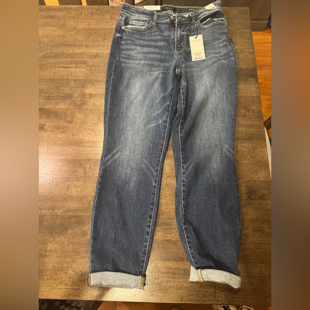 Judy Blue Convince Your Boyfriend Jeans NWT